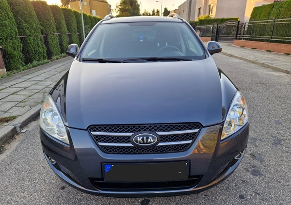 Kia Ceed cena 15900 przebieg: 268000, rok produkcji 2007 z Radom małe 596